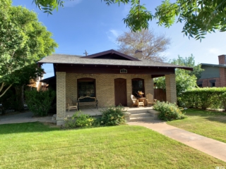 East-Evergreen-historic-district-homes 5
