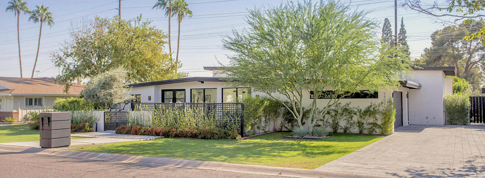 mid-century-modern-homes-for-sale